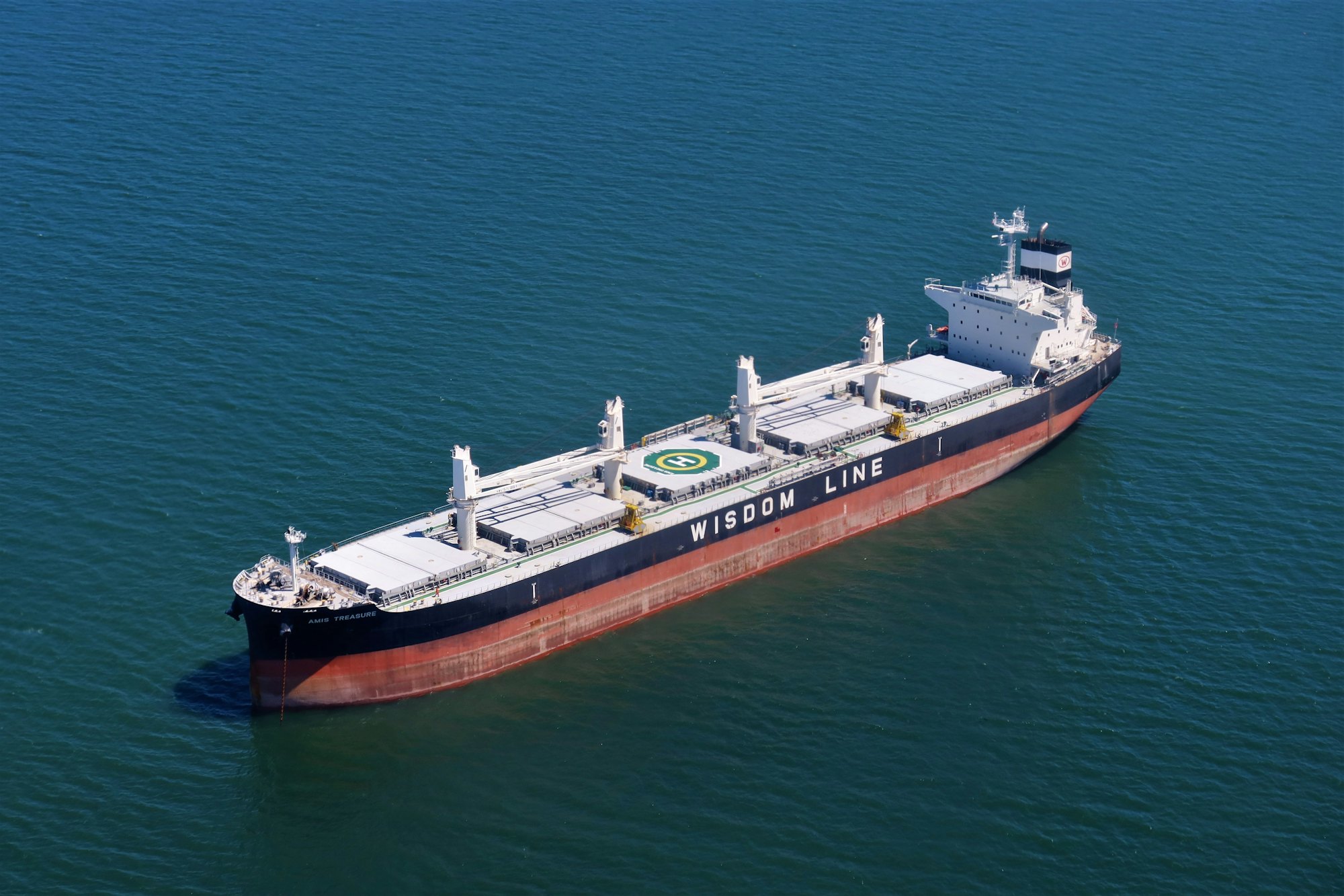 Bulk carrier underway